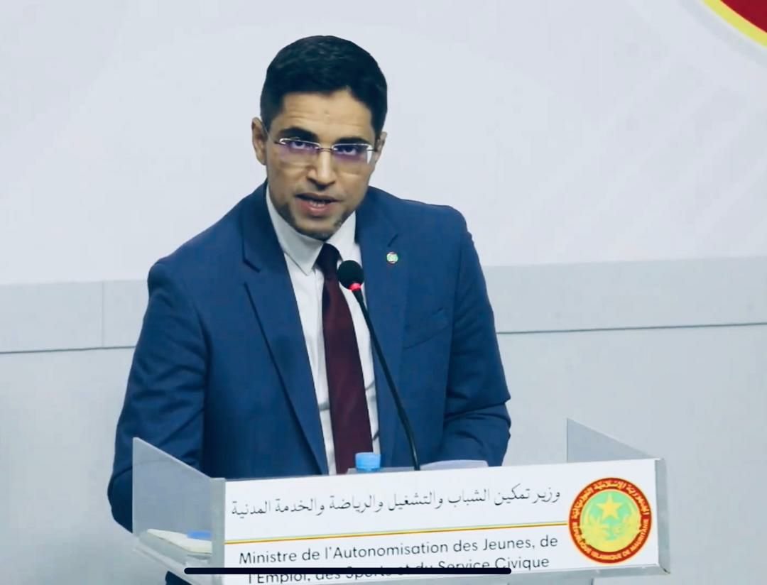 وزير تمكين الشباب محمد عبدالله لولي عرض اليوم فمجلس الوزراء بيان يخصّ إنشاء إطار محلّي للتشاور مع الشباب… خطوة تبين جدية الدولة فالإنصات لهم وإشراكهم فالتوجهات الجاية 
#موريتانيا #الشباب #تمكين_الشباب #مجلس_الوزراء