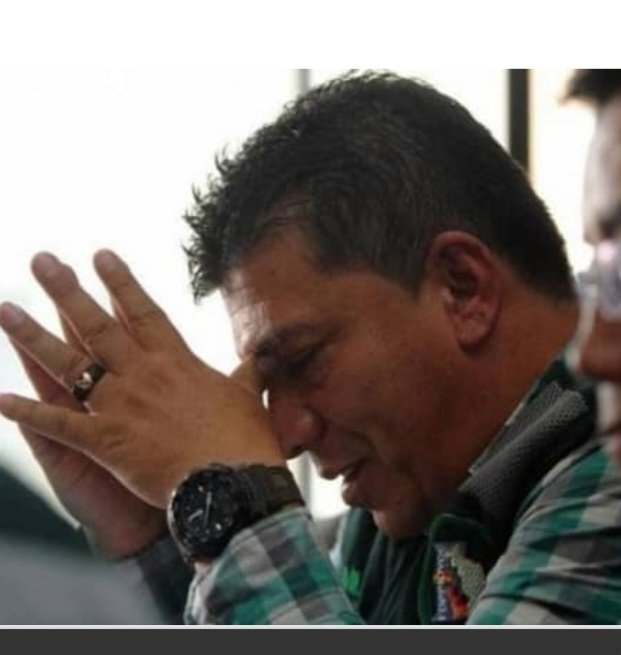 ClauSorucopress's tweet photo. 17 años como periodista y no se imaginan la alegría (con lagrimitas) que siento hoy por ver al menos algunos resultados de un trabajo de meses y años que costó desvelos, viajes lejanos, amenazas a mi vida y mucha tristeza. 
Que perdure en la memoria la tortura a Marco🙌🕯🙏 https://t.co/PzrELOaJO9