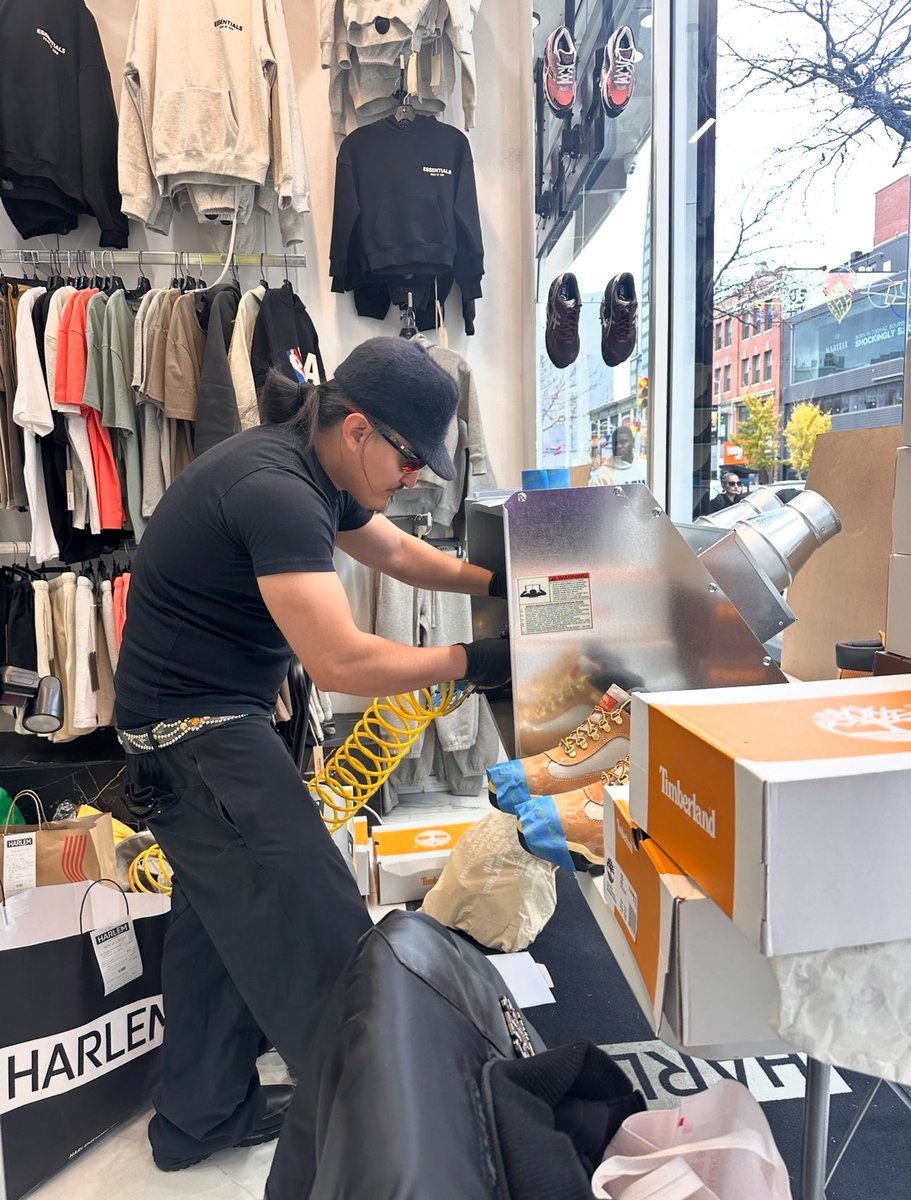 BYOB #HARLEM Activation w/ <a href="/loso_wav/">Loso</a>