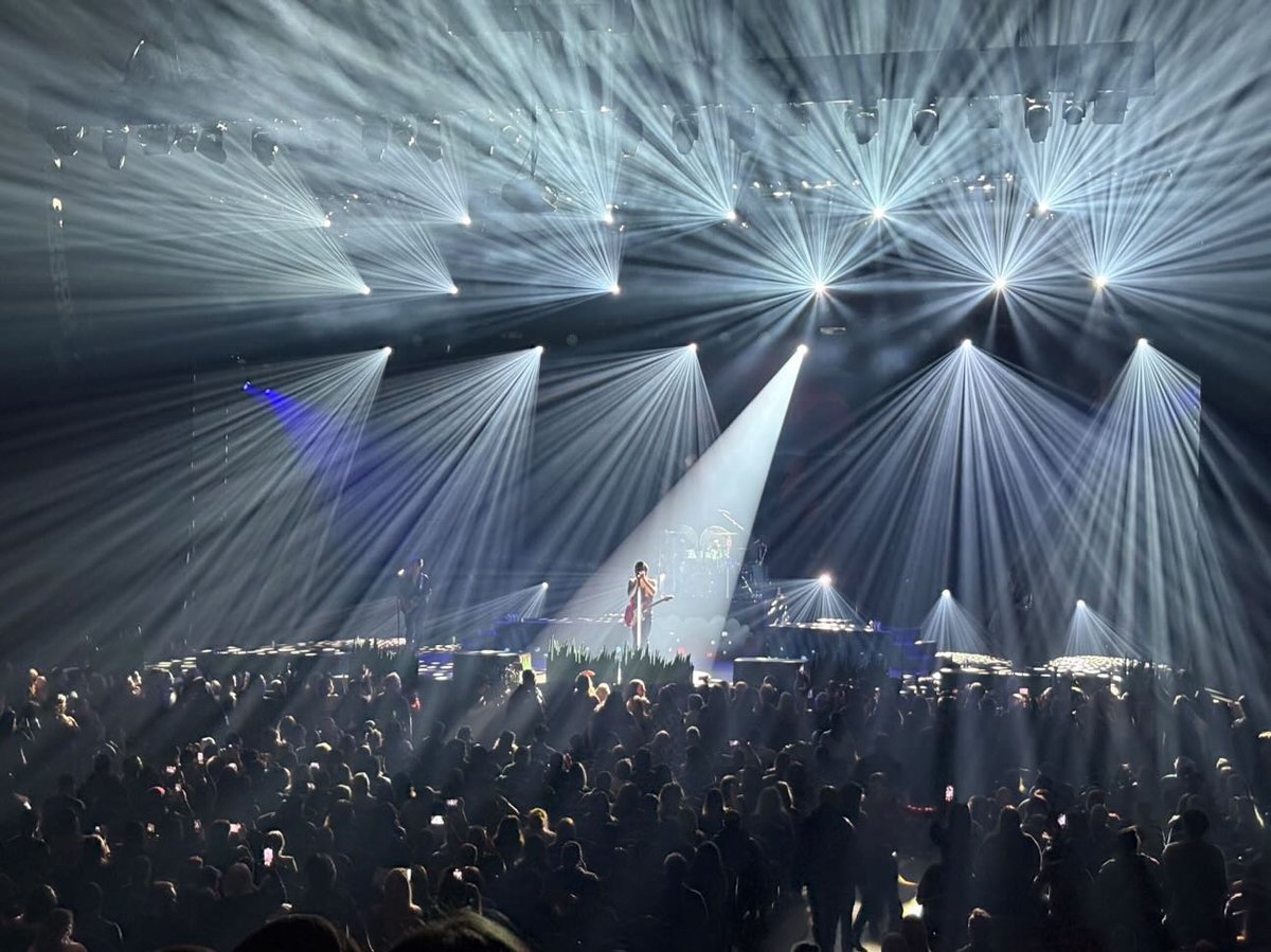 Marianas Trench tweet media