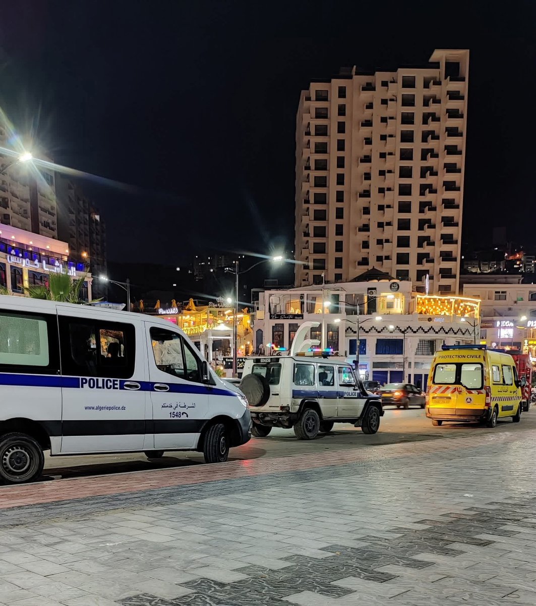 LamineMello's tweet photo. #عنابة
🚧العثور على جثة شخص متوفى داخل مرحاض عمومي بشاطئ شابوي.. https://t.co/gKqzImjuAw
