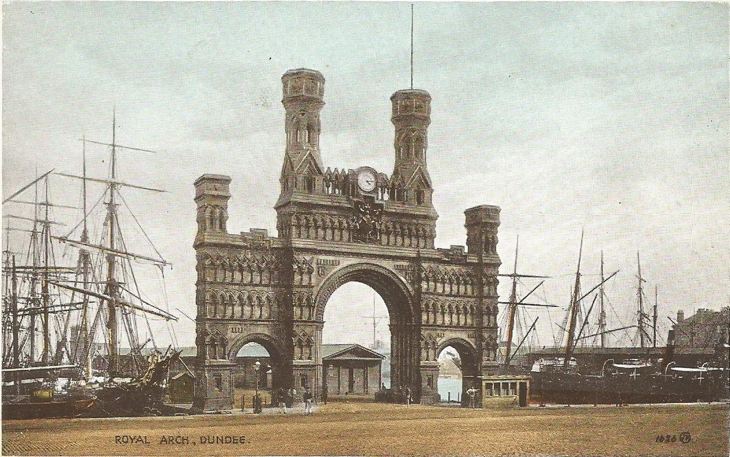 alan_provan's tweet image. @mypicturepostcards  #postcard  #oldpostcard  #provan  #dundee  #royalarch  #tayside  #portofdundee  #rivertay  #sailingships