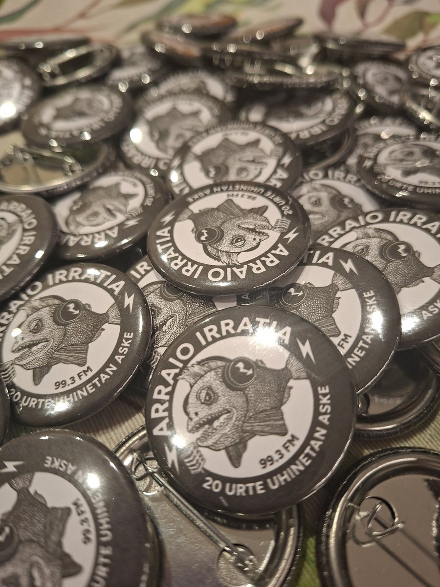 Lanean gaude, adi seinaleari!! #Zarautz