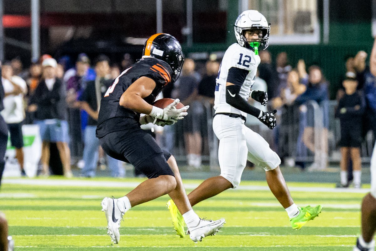 SKupukaa8369's tweet image. These moments are never taken for granted🙏🏆
2025 Open Division State Champs. @SaberFootballHI 
 #INT #EwaBeach #AG2G #HawaiiStateChamps #blessed 
📷 @ESPNHonolulu