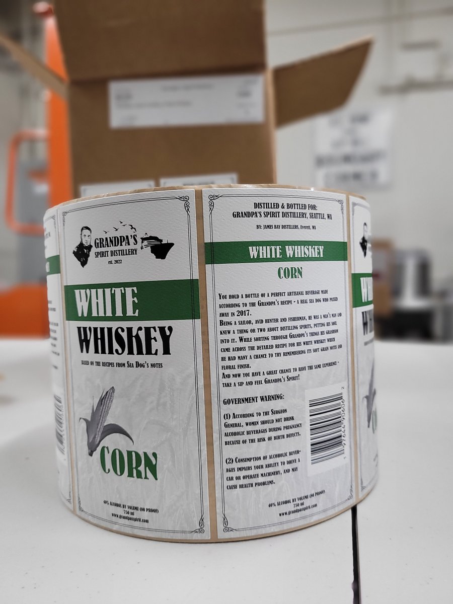 #NotAMoonshine #StillAWhiskey you'll love this: fresh baked bread on the nose, sweet in middle, floral at finish. Pair with lime &amp; club soda, or over ice. Also at distillery or online: jamesbay.distilleryspirits.com (Ships to WA, DC). Cheers!