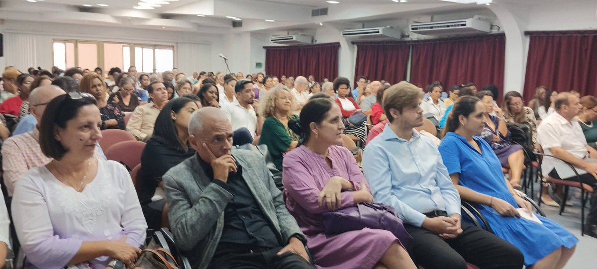 🇨🇺 #CubaMined participó en el Primer Taller Nacional de Marca País, con más de 800 participantes y que se realiza a un año de la entrada en  vigor de la Ley 162 "De Comunicación Social" y sus disposiciones  normativas reglamentarias.