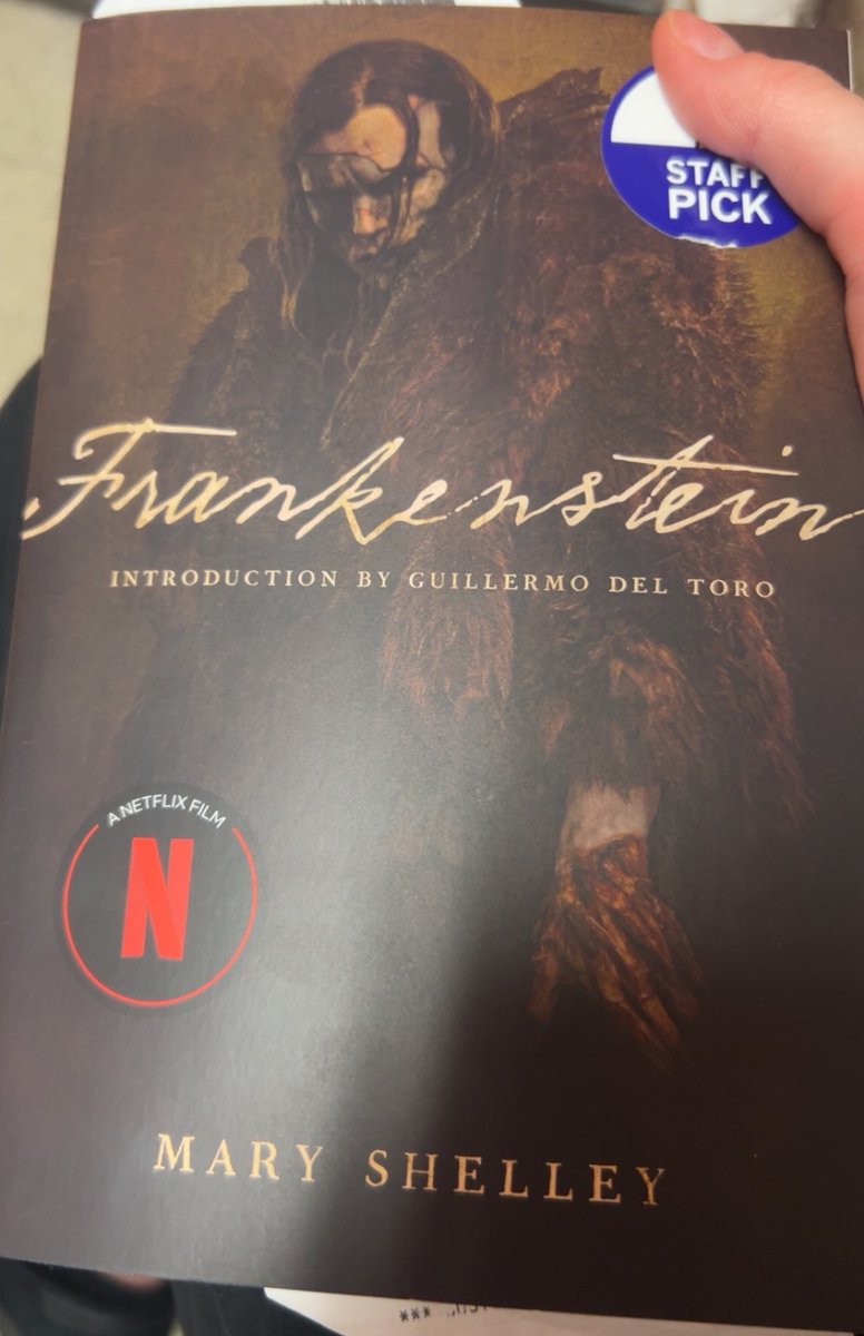 diegosjfk's tweet photo. i’ve acquired the book😊 https://t.co/jpsrMxODlM
