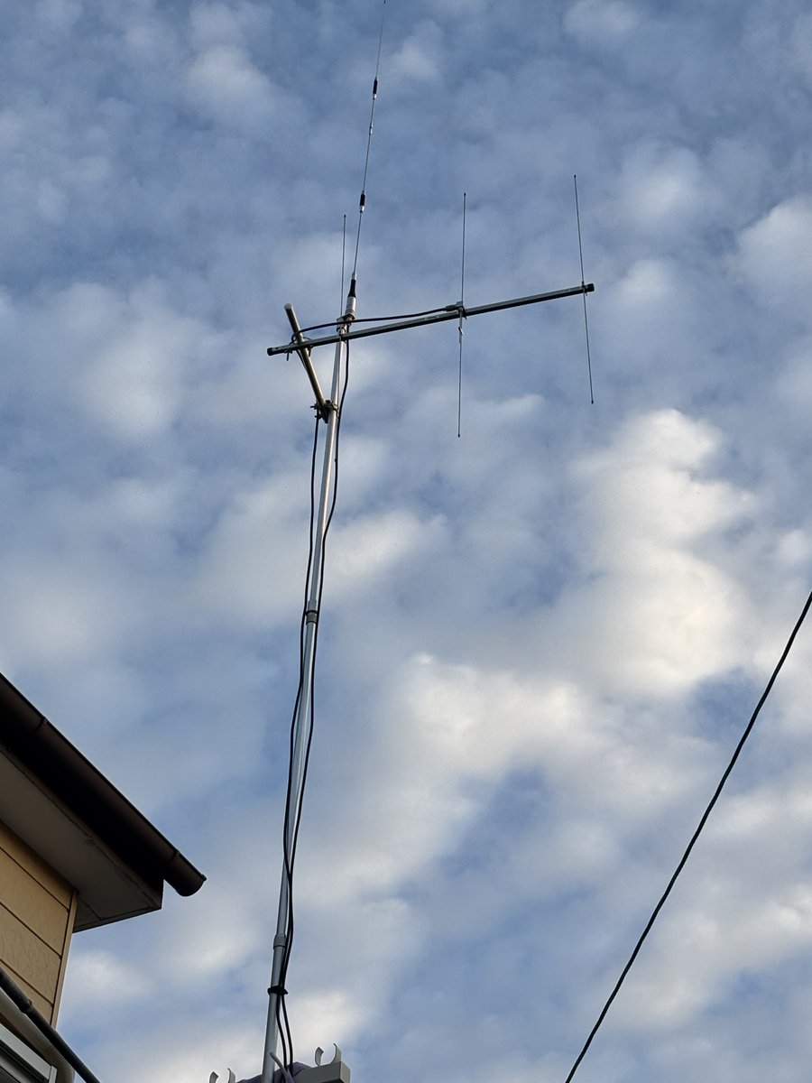 皆さん、おはようございます😊
気温7℃曇り空の藤沢市です
12月第2週も後半の木曜日
いや～しかし早い。。。
人や車もなんとなく多く感じてきました💪
聞き上手の人って、心がいつも安定してますね🥰
見習いたいものです
健康第一、安全第一で、どうぞよろしくお願い致します
🙇‍♂️