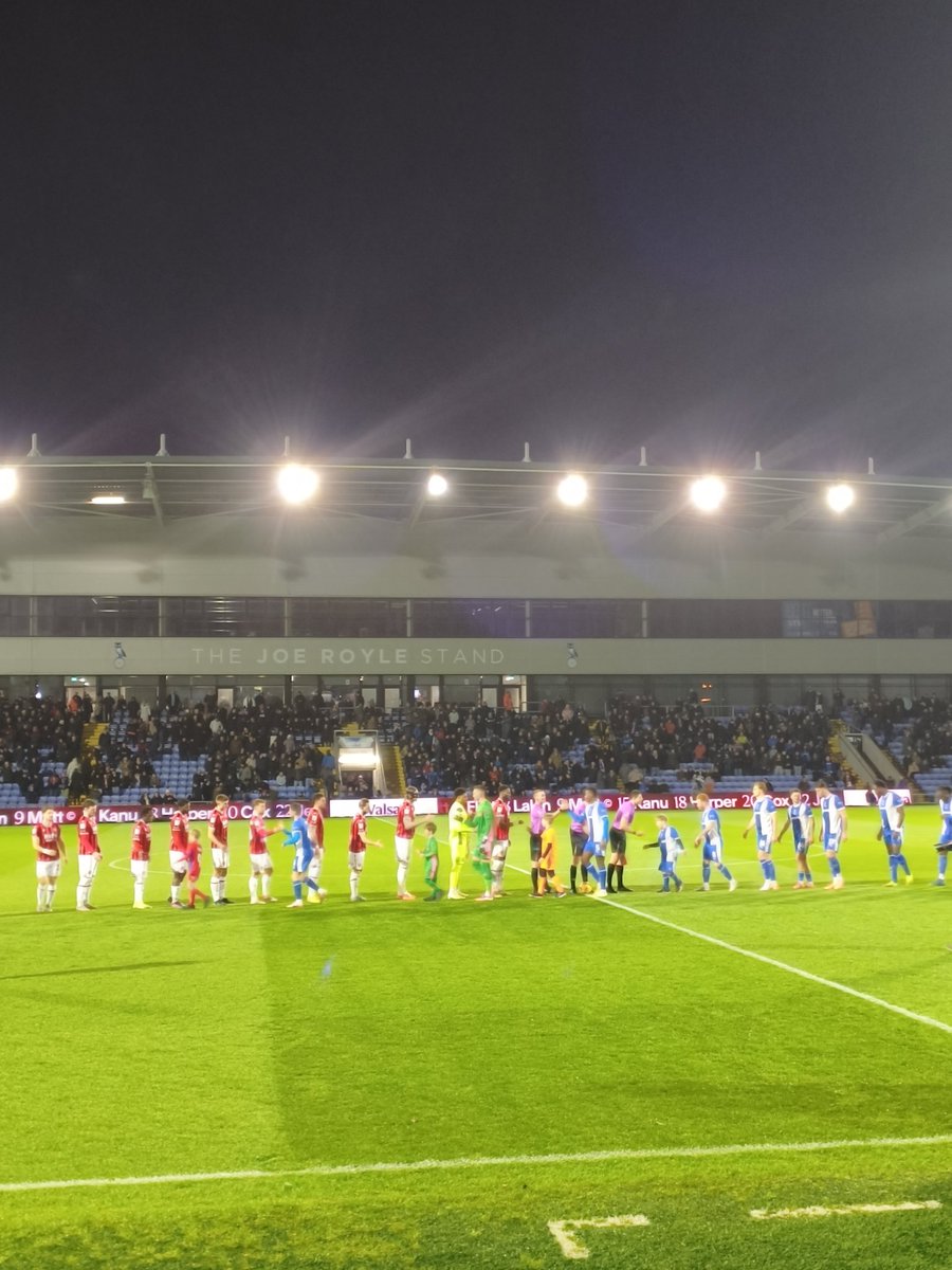 ShaunFarrelly's tweet photo. Is there any better place to be on a cold Wednesday evening in December than at Boundary Park?
Well, yeah actually. Certainly warmer places.
Weird game, where Oldham were still in the game without ever really being in the game
#Oldhan #OAFC #BoundaryPark #LeagueTwo #EFL https://t.co/2ndMmpAQ87