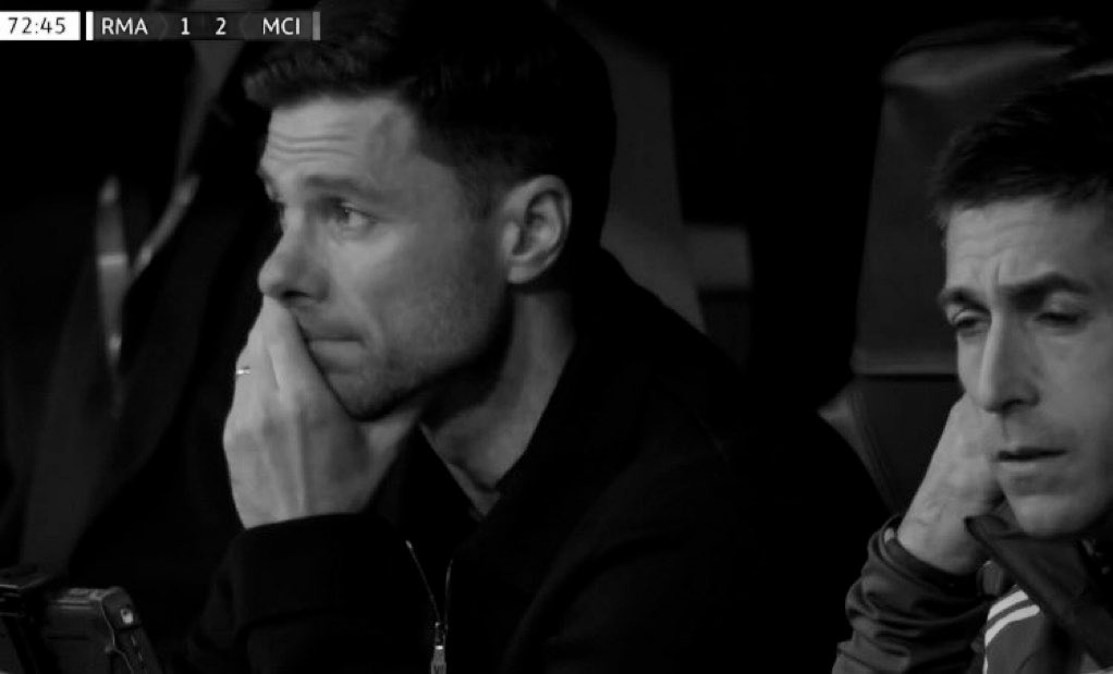 مغبووووون جدا جدا جدا 

فريق كان ماشي صح ومنظم ومن اخطاء بدائيه 
ينقلب الحال والخصم يمسك كوره ونقدم ازق مستوى 

خساره مفروض ما نحملها ل الونسو 
لكن يوم يخلي بيلي و فيني ٩٠ دقيقه بسوءهم
يخلينا نخليه على مقدمه الانتقاد

ما اعرف الفريق وين بيوصل 
للان مقولة الخوف من النجوم بظهره