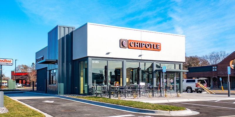 HanleyInvest's tweet photo. Just Listed: New 15-Year Chipotle Drive-Thru; Pad to Festival Foods Anchored Center - https://t.co/UIMg6ycbNQ https://t.co/bkdn45Du3w