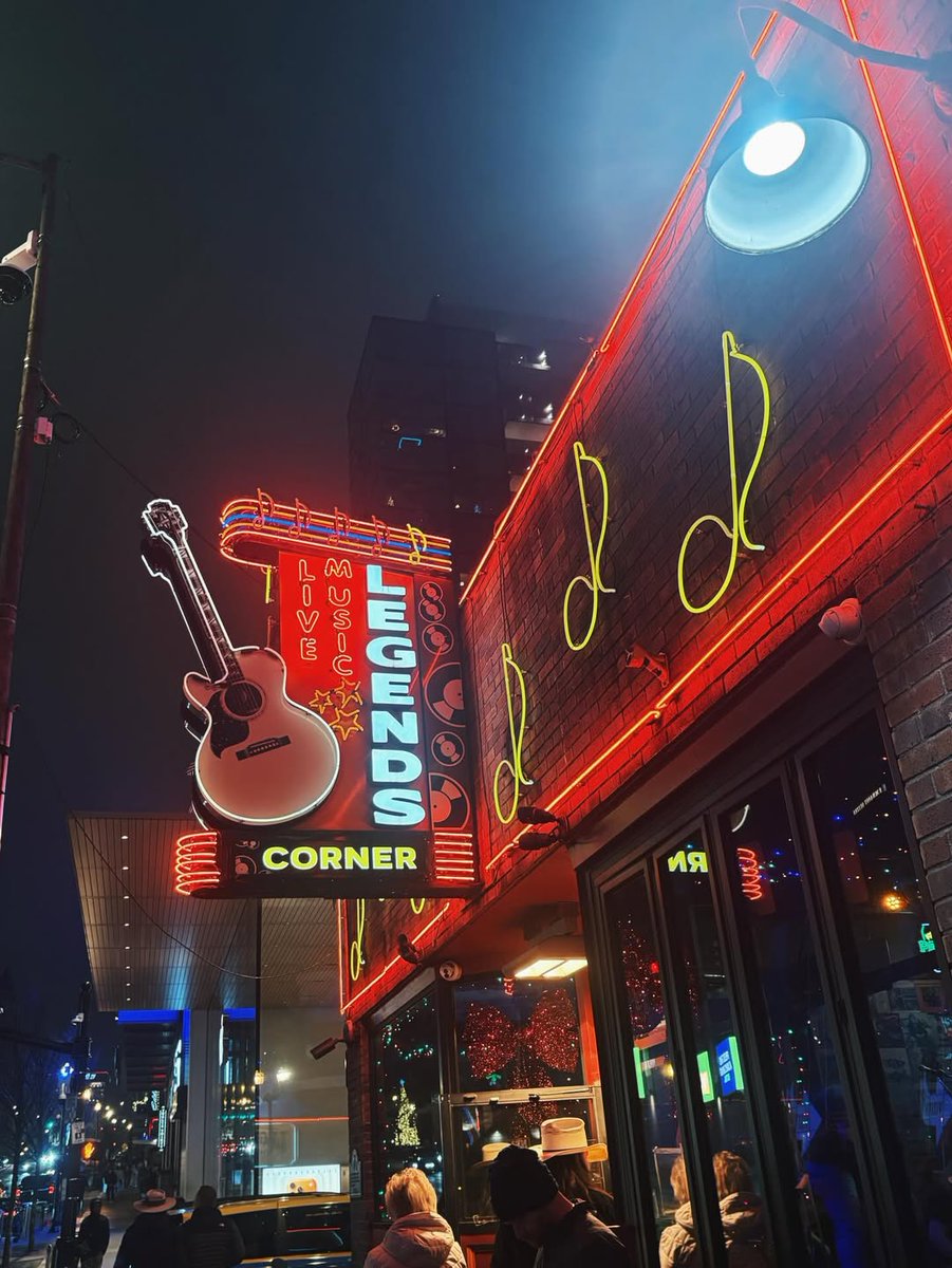 Your Music City memories start on Lower Broad 🤠
