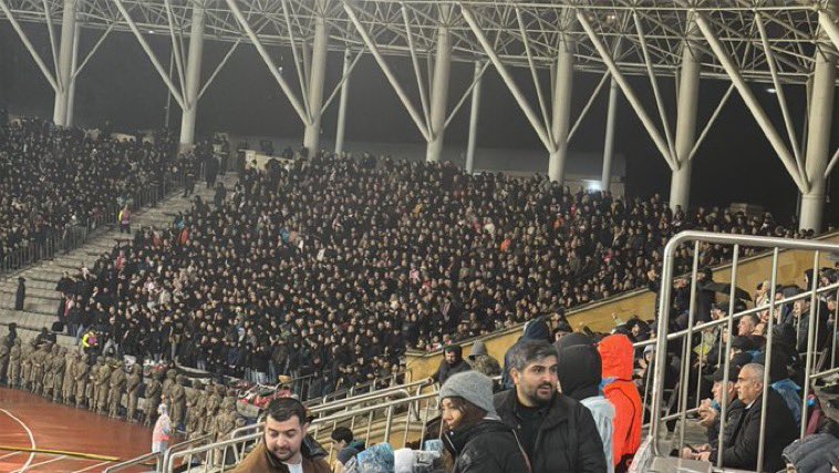 1.443 Ajax supporters in Bakoe 🇦🇿 vanavond. #qarAJA