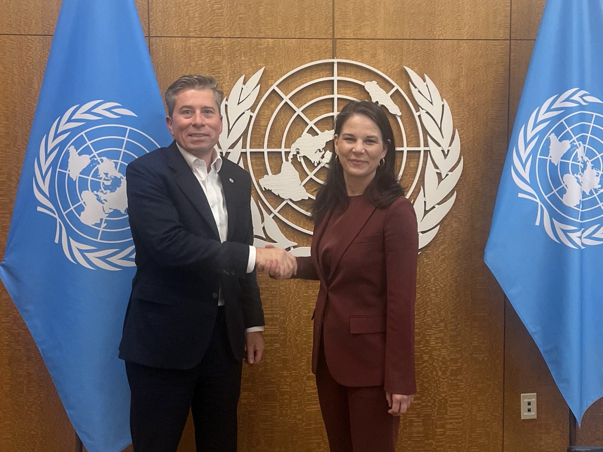 UN_PGA's tweet image. Great conversation with USG Tom Fletcher. Inspired by his commitment to a UN that delivers for people everywhere. On #HumanRightsDay, we discussed the situation for women and girls in Afghanistan, where restrictions are violating the UN Charter and hindering humanitarian work.…