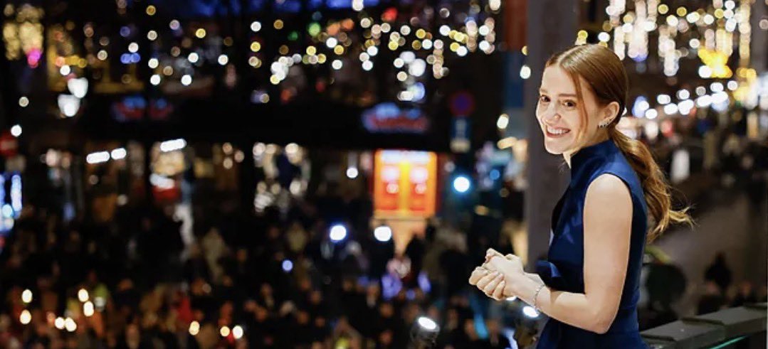 Antes de dormir quiero compartiros esta foto, mejor dicho LA FOTO. Venezuela huele a libertad. 🇻🇪