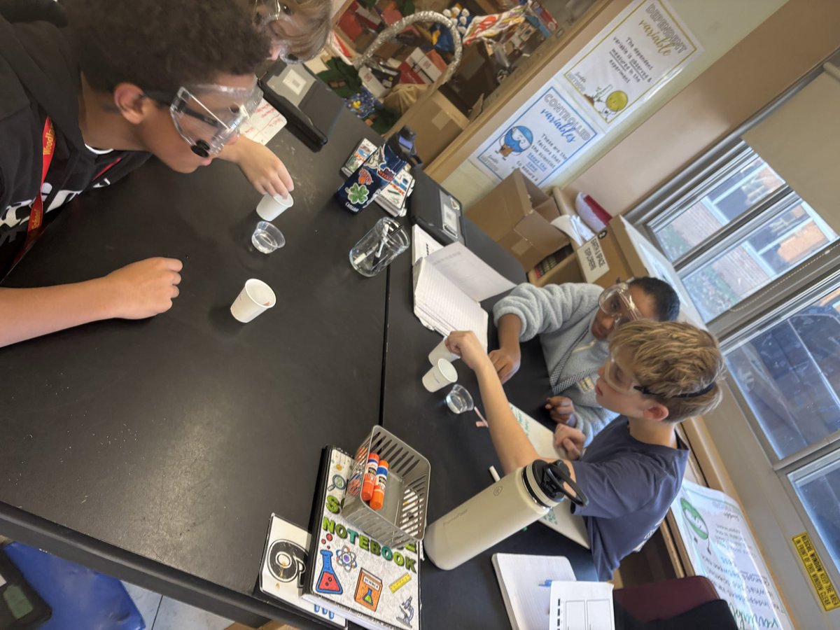 Crystal Mello tweet media