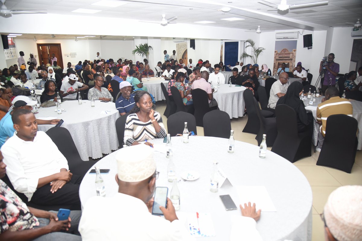 MombasaKNCHR's tweet photo. @MombasaLaw President @Natasha_Ali_E graced #IHRD2025 and through her keynote address raised concerns on the ever shrinking #civic_space in Kenya as @CoastRights  #HRDs face intimidation,surveillance and criminalization for speaking truth to power.
#StandUpForHumanRights https://t.co/9efg1JmpGr