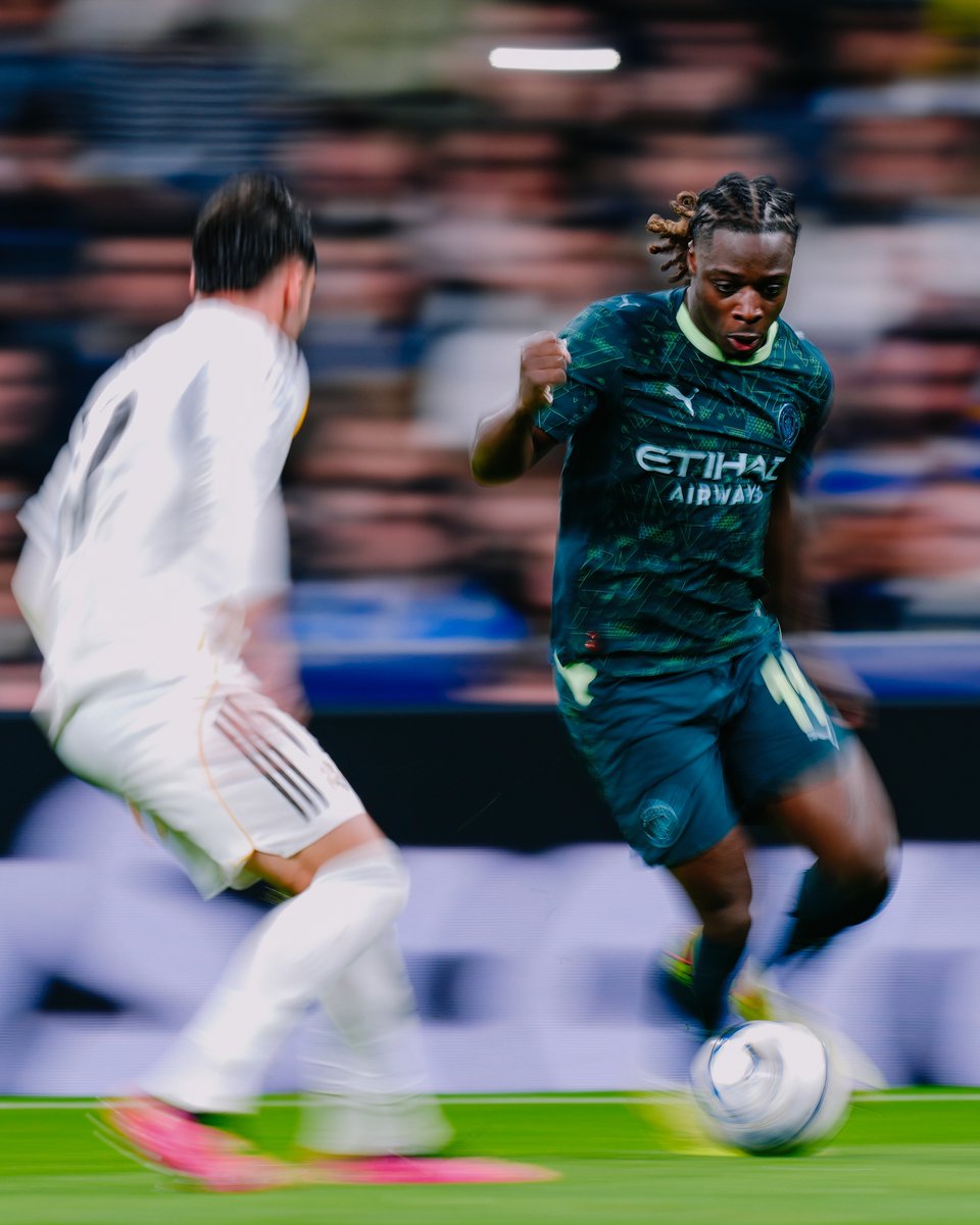 ManCity's tweet photo. ⚡️ https://t.co/KtkymAbWKi