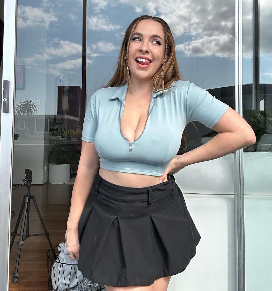 Anna kate tweet media