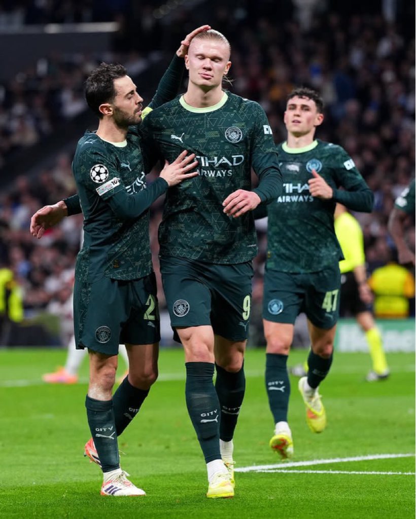 𝐟𝐞𝐝𝐞𝐯𝐚𝐥𝐯 tweet media