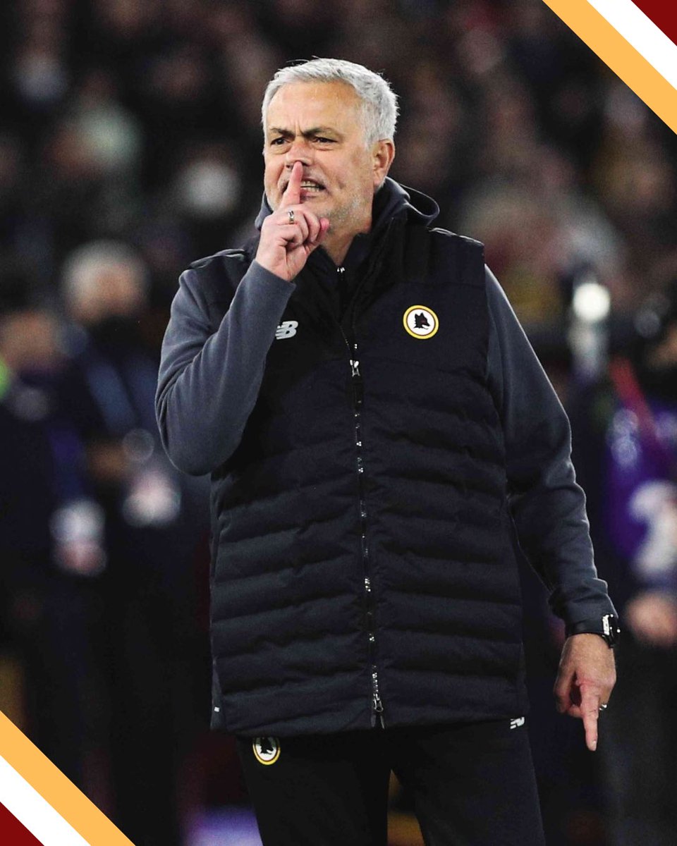 EmanueleVendit1's tweet photo. Per sempre Tu❤️

@OfficialASRoma 

#ASRoma #Mourinho https://t.co/Q2LyGIBk1i