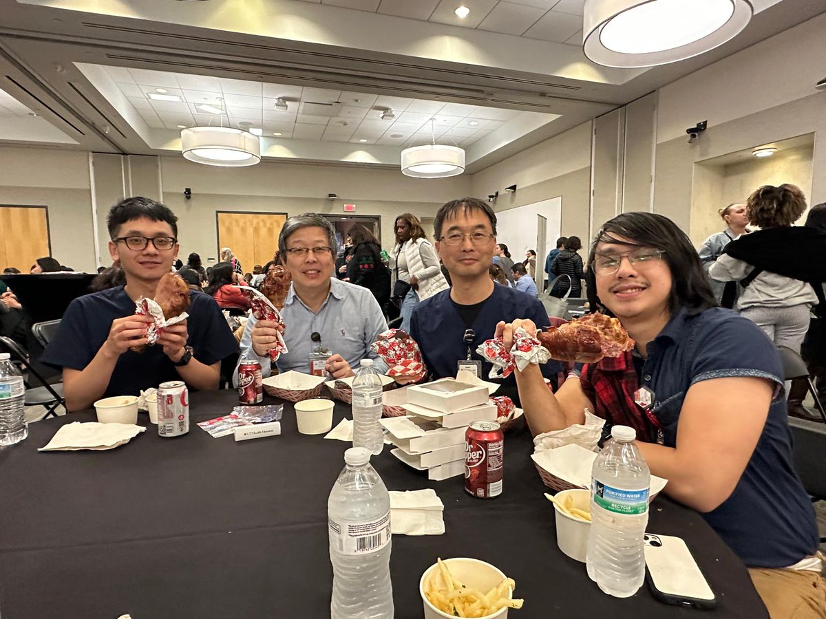 UTHMedPhys's tweet photo. The team took a break from the holiday chaos and attended the annual UT Health Holiday Fun Fest last week! https://t.co/Bv7pmOSi6u