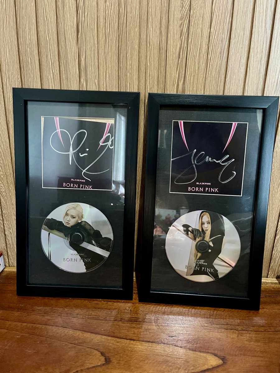 ivana 🐰 tweet media