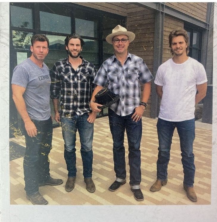 KayceDutton_'s tweet image. .....
....

ㅤㅤㅤㅤㅤㅤㅤuna de esas tardes
ㅤㅤㅤㅤㅤㅤㅤ
ㅤㅤㅤㅤㅤㅤㅤ