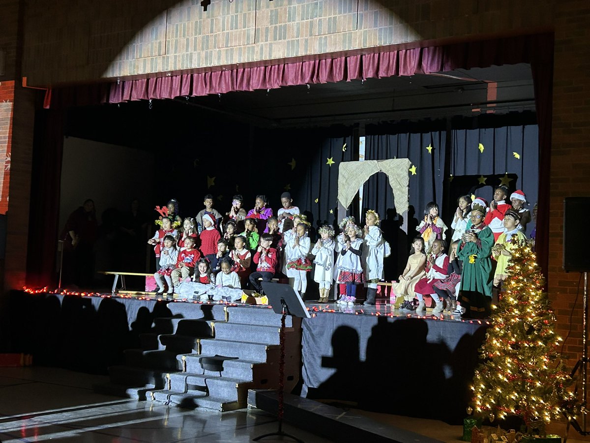 St. Angela Elementary School - TCDSB tweet media