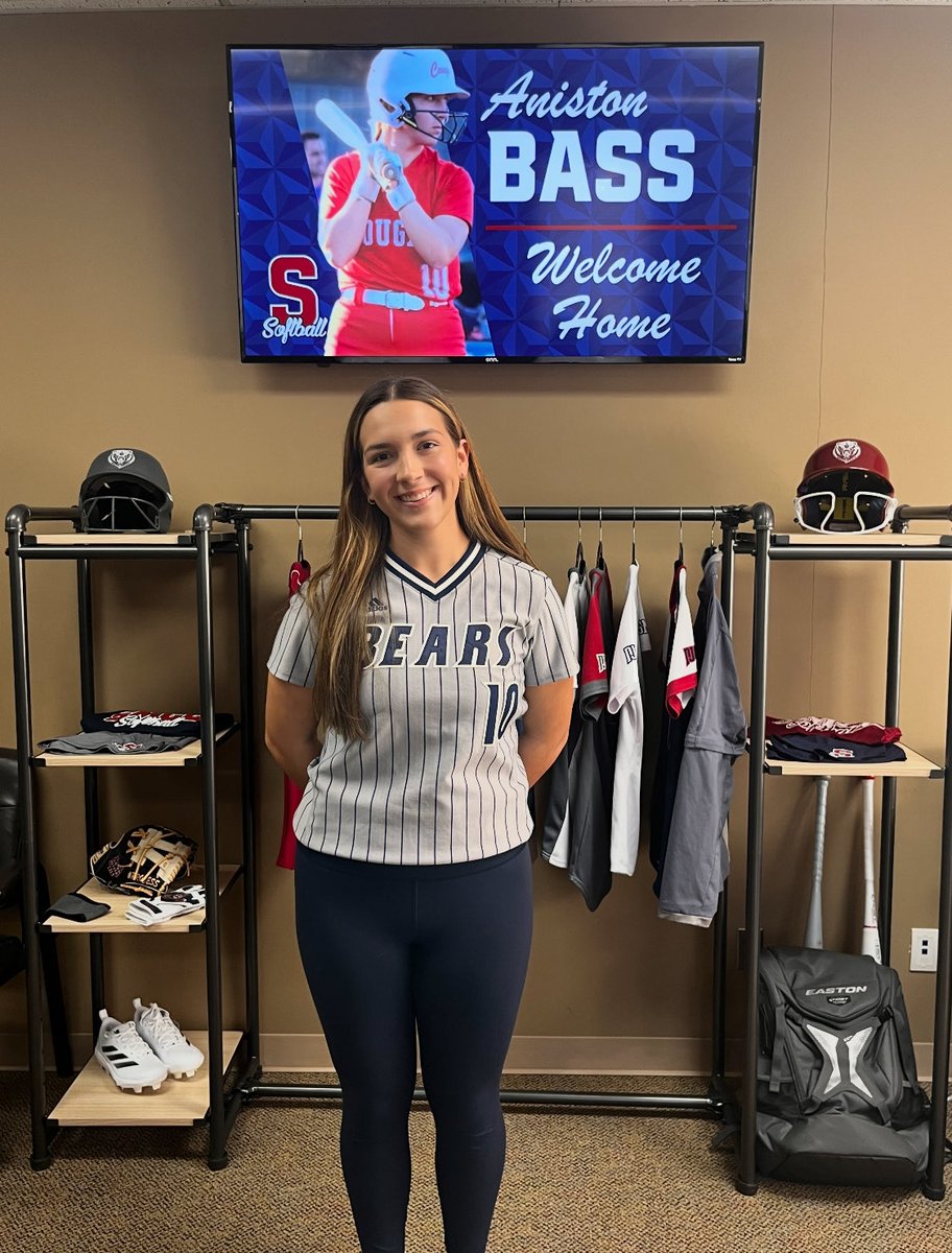 Congratulations to Aniston Bass (2027, Simpson Academy) on her official visit to Southwest Mississippi Community College Softball!! Thank you to the coaching staff for showing her around the facilities!! <a href="/CoachLippert/">Larry Lippert</a>  <a href="/SMCCBearsSb/">Southwest Softball</a>