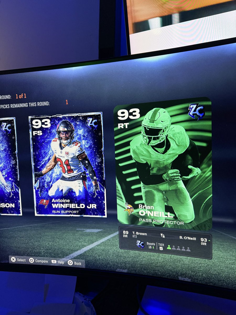 WoggyT's tweet photo. @Zirksee  @UseCodePOP tomorrow’s ZC RT is in the champion set right now. https://t.co/dAkfm5dYQB
