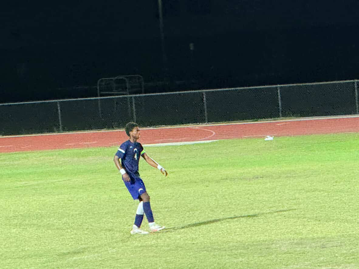 dnd_junior11's tweet photo. Game against Riverdale high school https://t.co/TcM2smKUgg