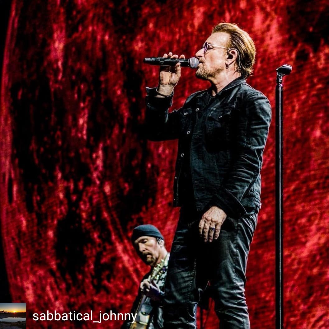 [U2 On This Day] 11 de Dezembro | December 11 

u2-timeline.blogspot.com/2015/12/1211.h…

#OTD #OnThisDay #U2History