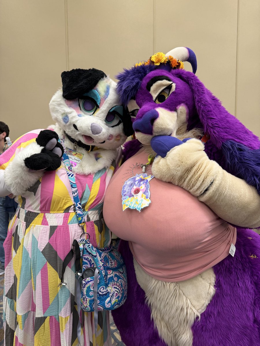 DollyTheDally's tweet photo. Just a few more photos from #mff ! https://t.co/L2KuzxO3Jh