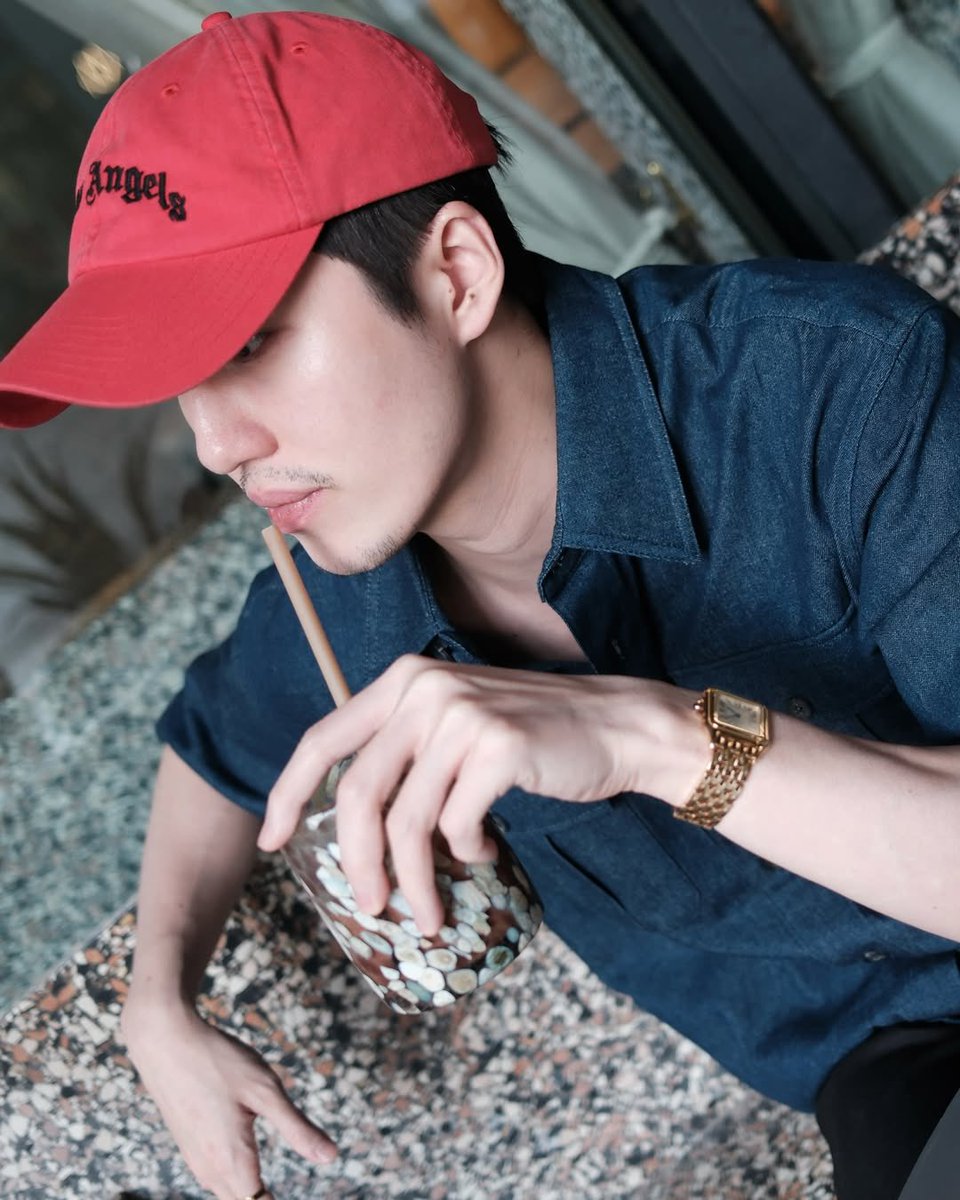 [IG Update] 😗🥤🥐⌚️

see more &gt;&gt; instagram.com/p/DSFNDrnE7RQ/…

#Thanapob_lee #Tnpleeconnect