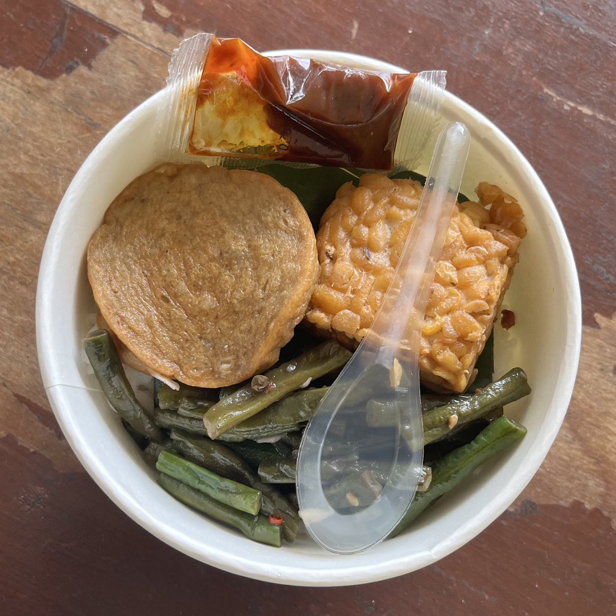 Food Truck Universitas Diponegoro tweet media