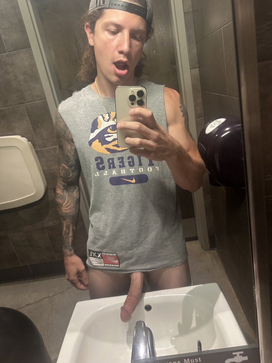 Message me on telegram @ themikeymajoria 

Or my onlyfans onlyfans.com/nolaboy69