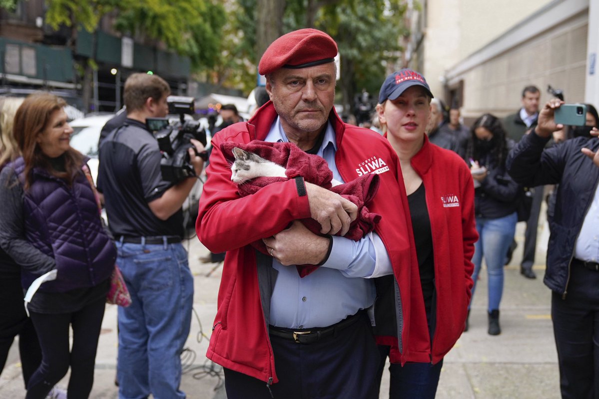 GeraldLeroy6's tweet image. 