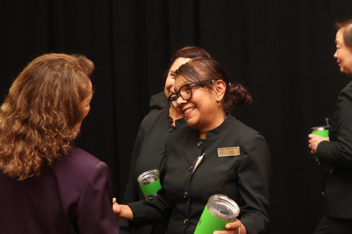 CALSAfamilia's tweet image. Every CALSA Signature Event shines because of the dedicated teams behind the scenes. Grateful for the venue staff who support our Familia with excellence and care. 💚
#CALSAFamilia #BuildingCommunity #EmpowerTheFuture #LatinoLeadership