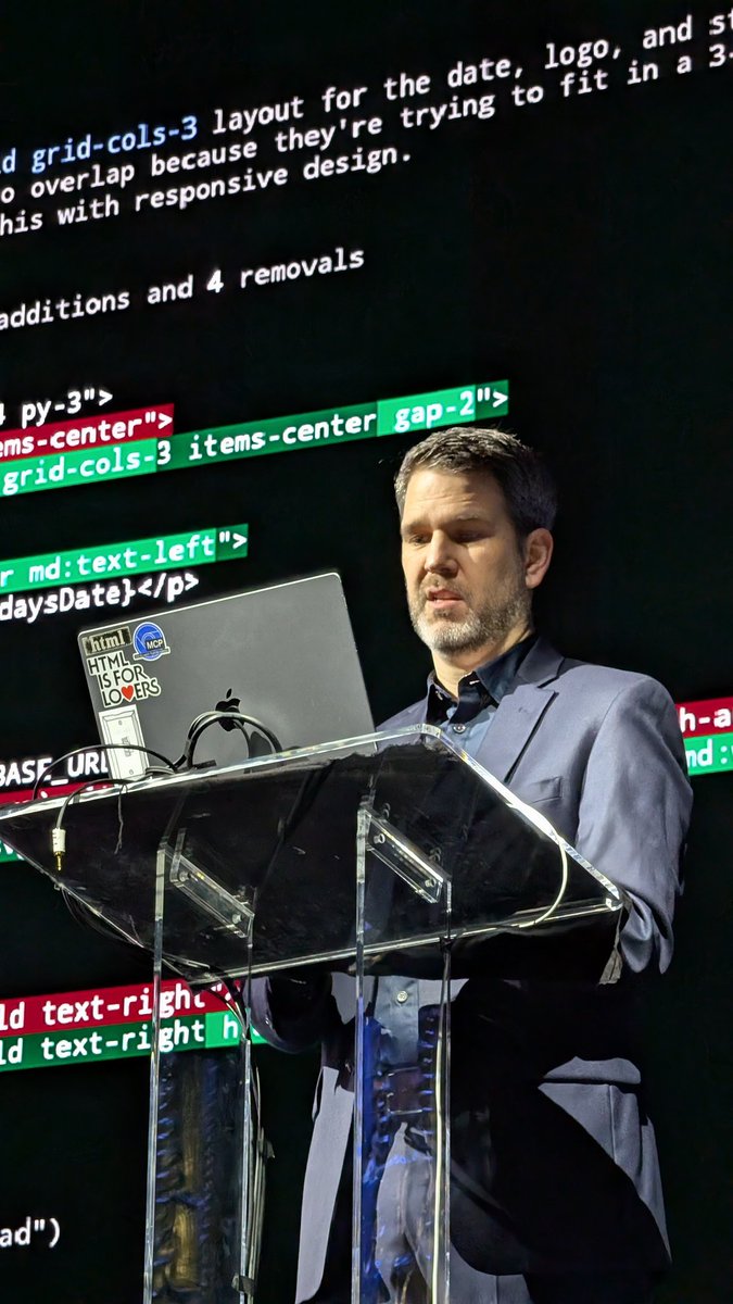 RT @rachelnabors : Soirée MCP à San Francisco : Den @ritakozlov_ @paul_irish Merci à @WorkOS pour l’accueil !!