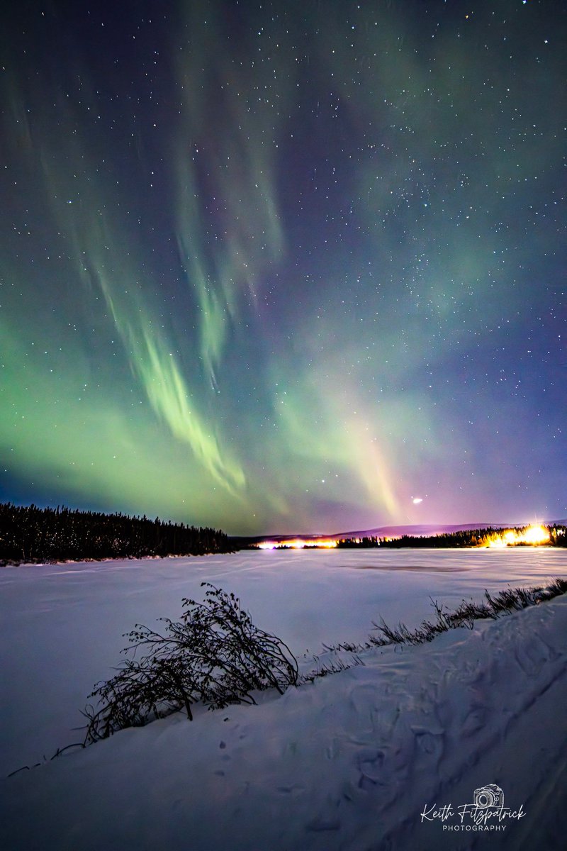 KeithFitz81's tweet photo. Dec 10th 2025 - Round 2 with Lady Aurora over Labrador City. This time she was more south positioned then usual @MurphTWN @EddieSheerr #nlwx #nlastro #northernlights #Auroraborealis #aurora #AuroraPhotography #ShareYourWeather #nature #spacewx #canon90D #labrador #spaceweather https://t.co/Hkp6mbBCZW