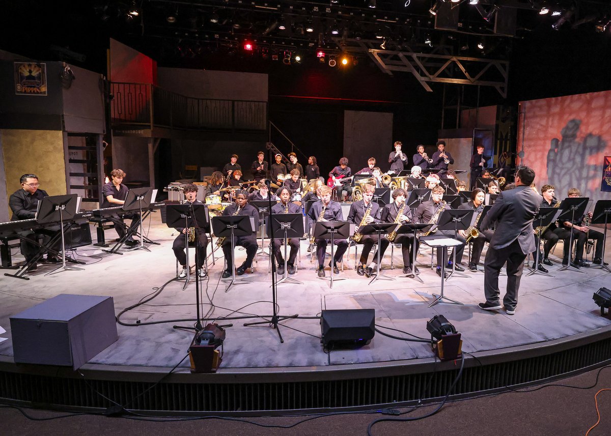 Congratulations to Mr. Tom Broussard and the Band of Brothers for another incredible concert. 

#MenforTomorrow #BrothersforLife #CBC175