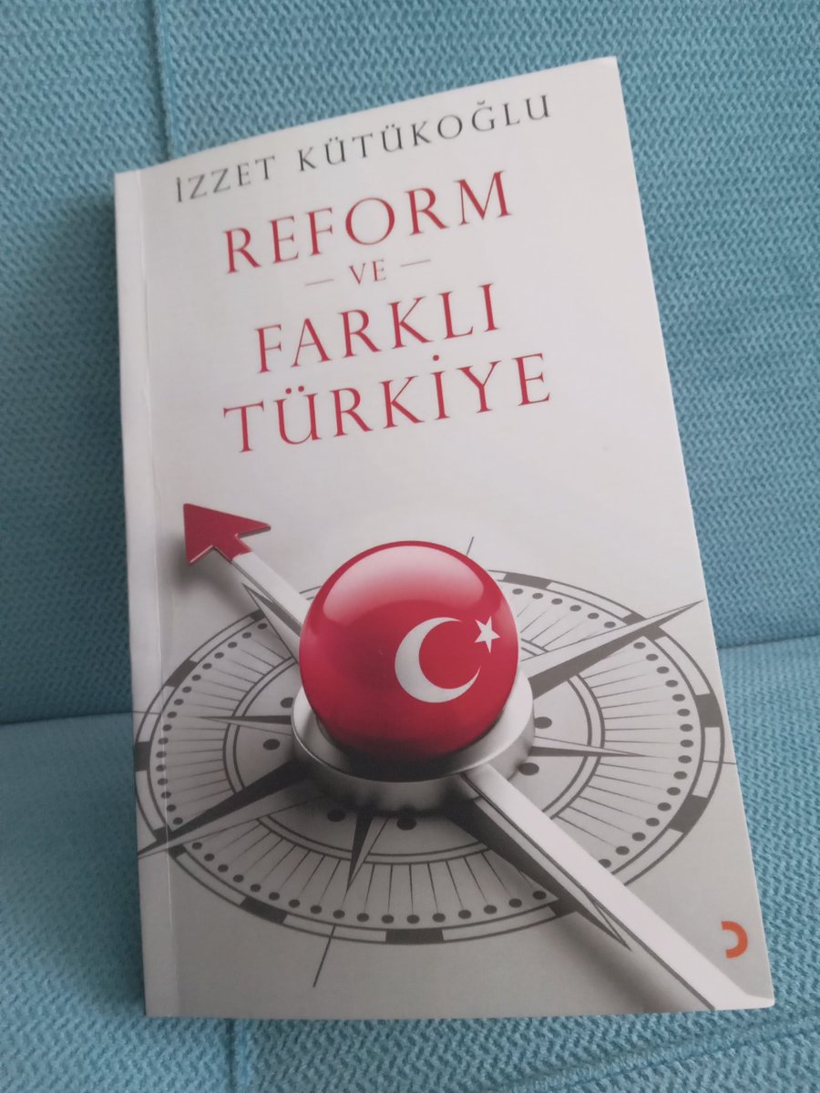 Devlet herkese devlet olmadan bu kavga bitmez!
Çare, devleti milletin meclisinin yapılandırmasıdır.
1950 de Türkiye  yanlış yola girmiş bir daha çıkmamıştır! 
Hafızası olmayan bir millet olduğumuzu kabul etmeliyiz.
80 senedir bu hükümet diyoruz başka da bildiğimiz yok!!!