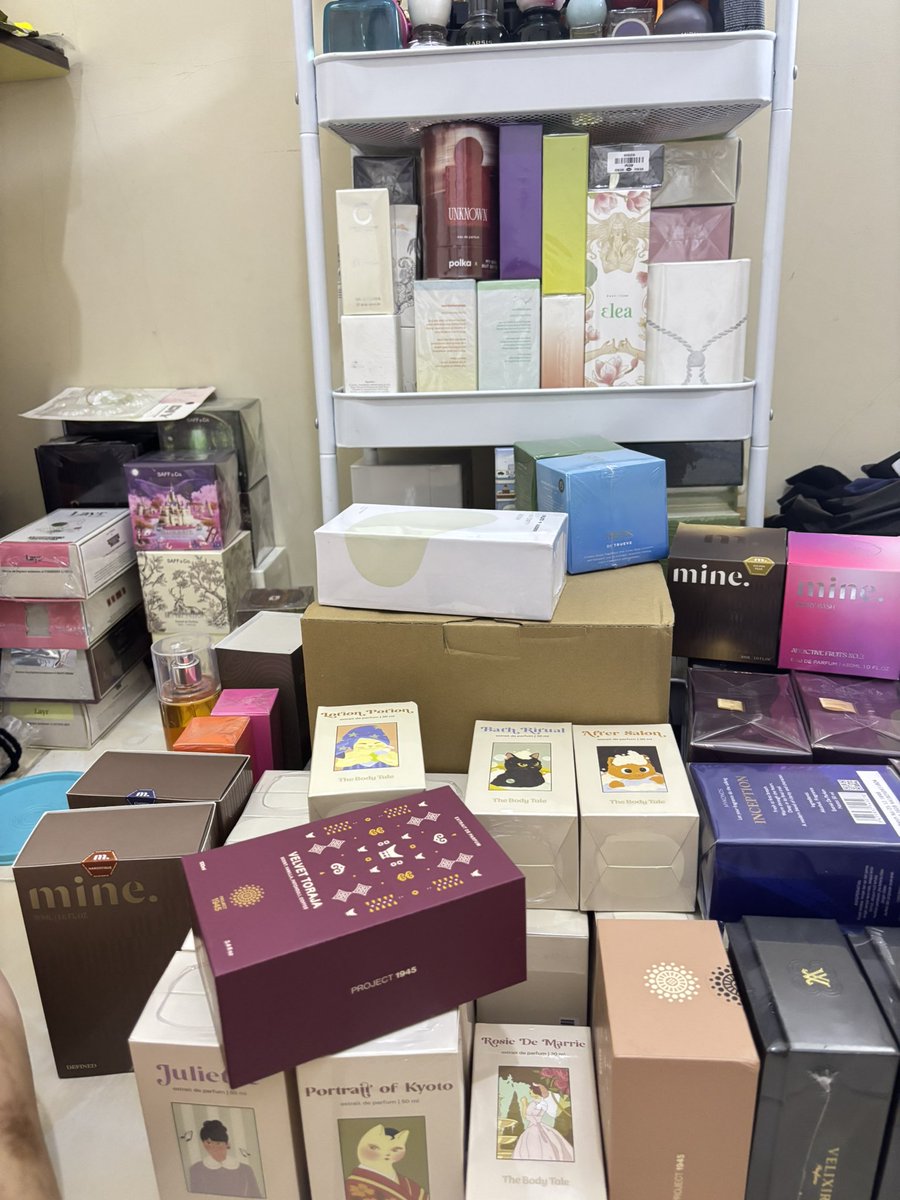 ursamsaraa tweet media