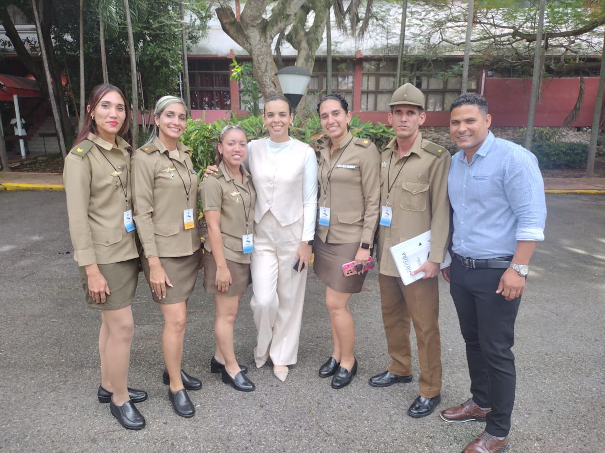 🇨🇺 En el III Pleno del Comité Nacional de la UJC se reflexionó sobre el papel de los comités de base ante el análisis del Programa de Gobierno.
#FarCuba estuvo presente con sus jóvenes comunistas.