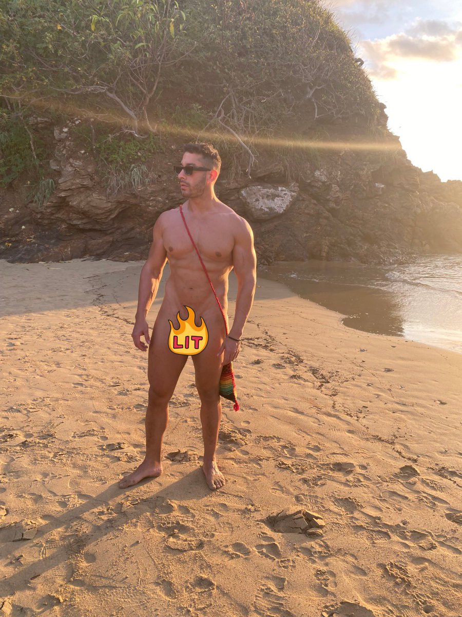 maumondragone's tweet photo. 😍Estas fotos son nuestra Primera Sesion #Denudos en #Zipolite y tuvo su magia: Pau todavía estaba entre nerviosa y curiosa, dudando si quitarse todo… y yo ahí, entre risas y caricias, dándole el espacio para que se sintiera segura.
Esa mezcla de pena, deseo y conexión real quedó capturada para siempre y tu puedes ver todas las fotos sin censura.
👉 Ven a nuestro Fansly | INFO DM
Ahí está lo que en Twitter no podemos mostrar. 🥵🔥
#fansly #nudismo #nature #nudity @AlexislPaulina
