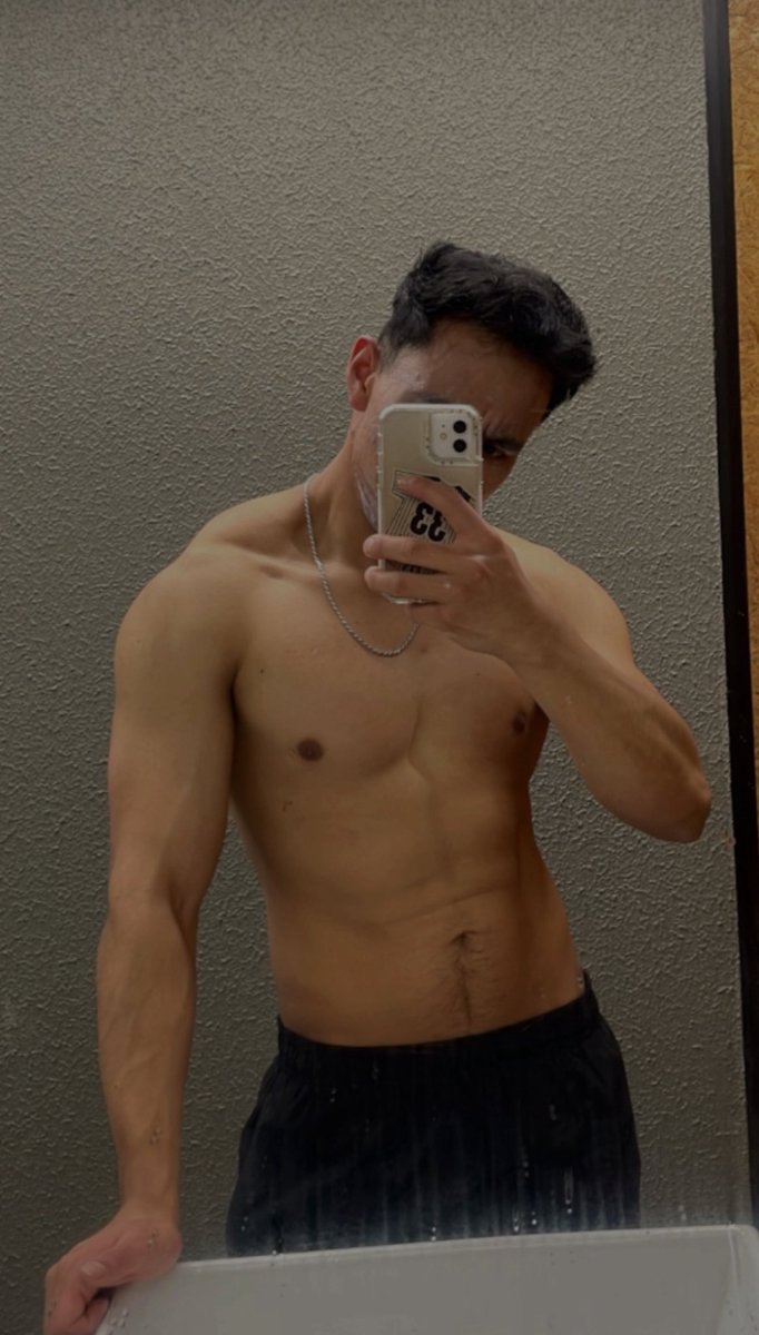 alesex2_'s tweet photo. No se , pero el que  No alterna  nunca tiene gains https://t.co/D9WZYt6Ft2
