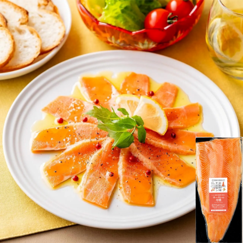 otsuchi_PR's tweet image. 今年新たに開発された特産品をご紹介します！ 岩手大槌サーモン／ごちそうセット［缶詰6缶・フレーク・カレー・シチュー］8,881円 岩手大槌サーモン／サーモンの冷燻（フィーレ）6,996円 元祖大槌磯ラーメン 3食入り［乾麺］2,390円 お買い求めは大槌孫八郎商店から！ magohachiro.jp