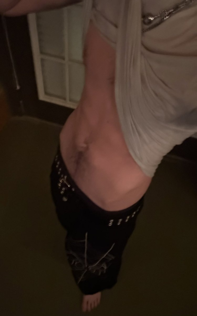 Master__Lucas's tweet photo. Come worship these emo boy soles.. ik u wanna
#emofeet #gayfeet #malefeet #guyfeet #boysoles https://t.co/cQpfh7oJAU