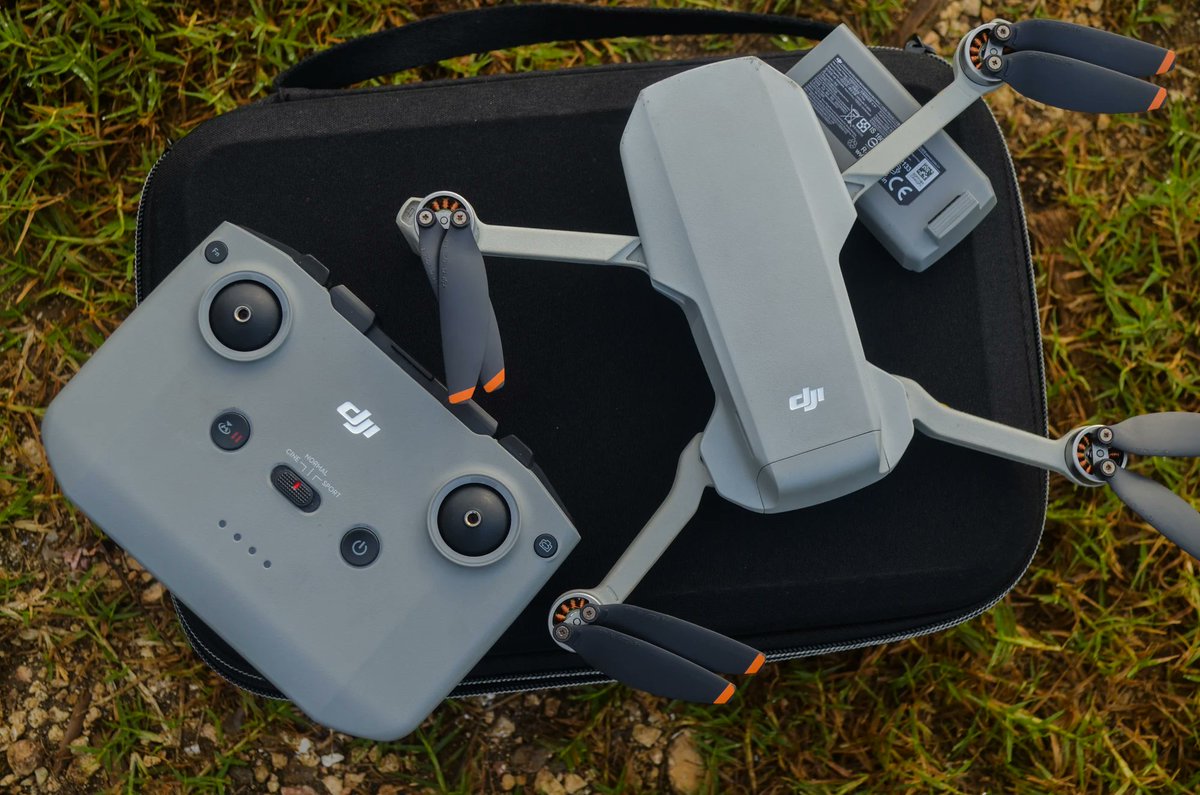 LayerDrone tweet media